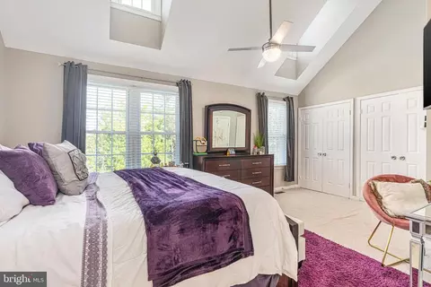 Bedroom - 6431 English Ivy Ct, Springfield, VA 22152 photo 4 of 5