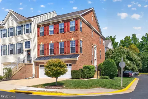 5300 Sandyford St, Alexandria, VA 22315