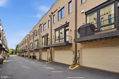 Other - 1874 Easterly Rd, Reston, VA 20190 photo 22 of 37