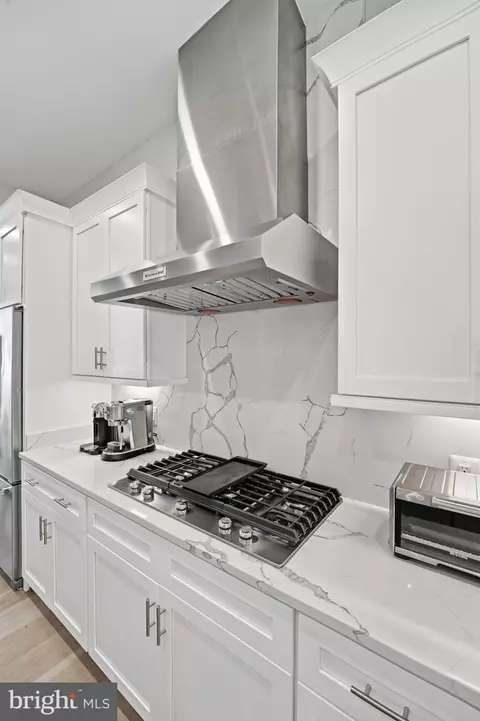 Kitchen - 1874 Easterly Rd, Reston, VA 20190 photo 3 of 5