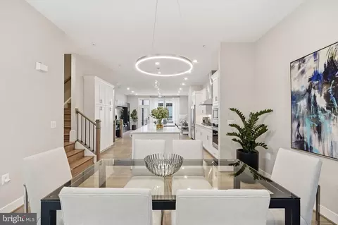 Dining - 1874 Easterly Rd, Reston, VA 20190 photo 4 of 5