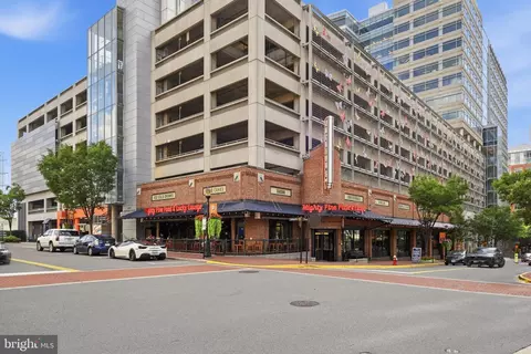 Exterior - 1874 Easterly Rd, Reston, VA 20190 photo 12 of 12