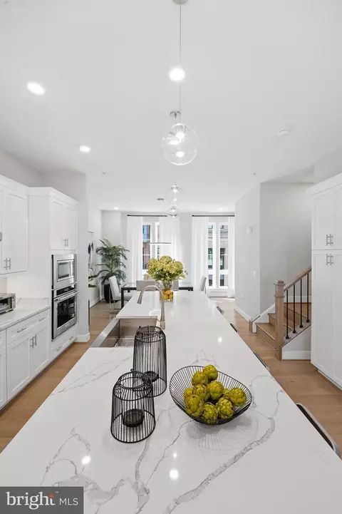 Kitchen - 1874 Easterly Rd, Reston, VA 20190 photo 4 of 5