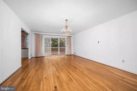 Living - 8114 Langbrook Rd, Springfield, VA 22152 photo 1 of 3