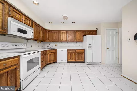 Kitchen - 8114 Langbrook Rd, Springfield, VA 22152 photo 1 of 2
