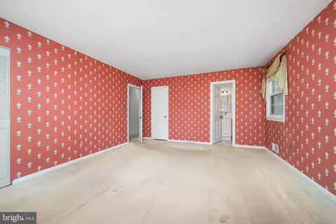 Bedroom - 8114 Langbrook Rd, Springfield, VA 22152 photo 2 of 5