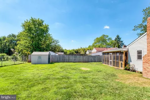 Exterior - 4125 Lees Corner Rd, Chantilly, VA 20151 photo 10 of 11