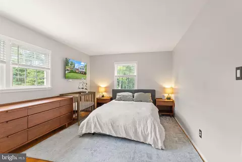 Bedroom - 8632 Kerry Ln, Springfield, VA 22152 photo 1 of 8