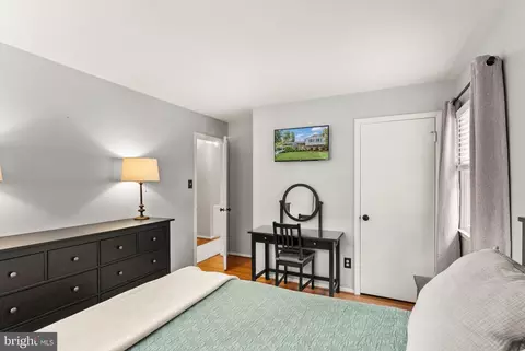 Bedroom - 8632 Kerry Ln, Springfield, VA 22152 photo 6 of 8