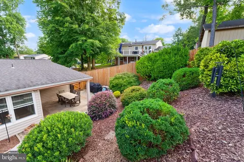 Exterior - 8632 Kerry Ln, Springfield, VA 22152 photo 11 of 13