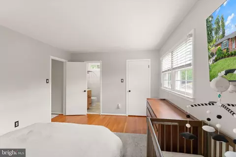 Bedroom - 8632 Kerry Ln, Springfield, VA 22152 photo 2 of 8