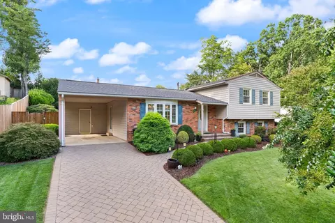 Exterior - 8632 Kerry Ln, Springfield, VA 22152 photo 6 of 13