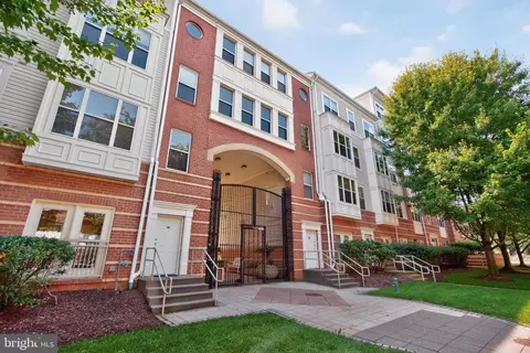 2791 Centerboro Dr #181, Vienna, VA 22181