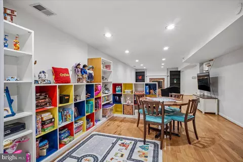Other - 7223 Oriole, Springfield, VA 22150 photo 9 of 23