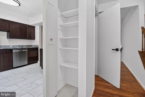 Other - 2155 Pond View Ct, Reston, VA 20191 photo 2 of 8
