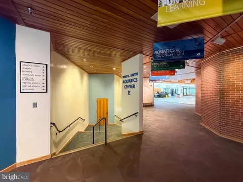 Entry Way - 2155 Pond View Ct, Reston, VA 20191 photo 6 of 6