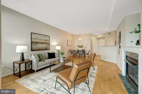 Living - 1625 International Dr #421, Mclean, VA 22102 photo 3 of 4