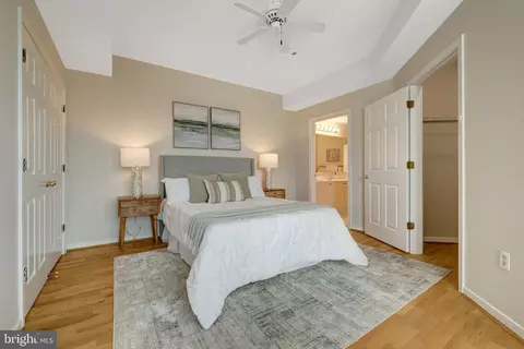 Bedroom - 1625 International Dr #421, Mclean, VA 22102 photo 1 of 3