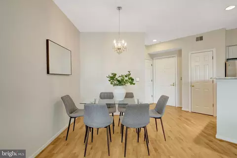 Dining - 1625 International Dr #421, Mclean, VA 22102 photo 2 of 3