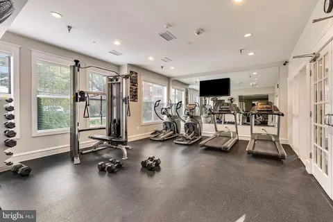 Other - 1625 International Dr #421, Mclean, VA 22102 photo 8 of 16