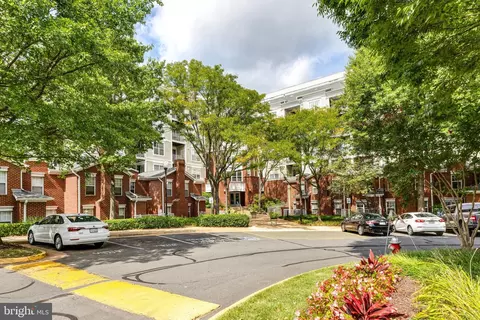 Exterior - 1625 International Dr #421, Mclean, VA 22102 photo 6 of 6
