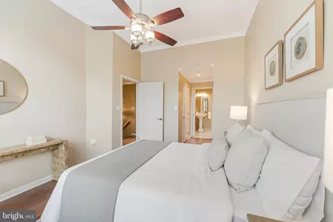 Bedroom - 11405 Windleaf Ct #25, Reston, VA 20194 photo 4 of 7