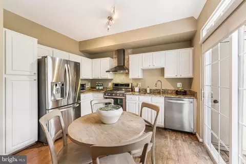 Kitchen - 11405 Windleaf Ct #25, Reston, VA 20194 photo 5 of 5