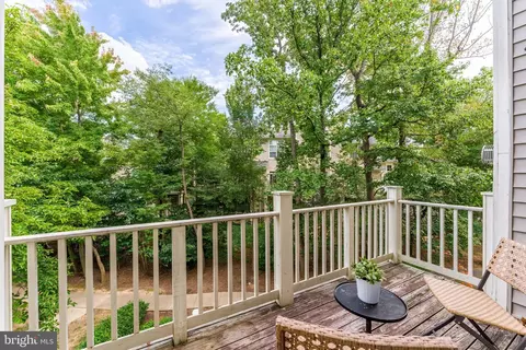 Exterior - 11405 Windleaf Ct #25, Reston, VA 20194 photo 4 of 5