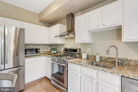 Kitchen - 11405 Windleaf Ct #25, Reston, VA 20194 photo 1 of 5