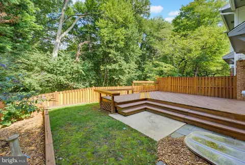 Exterior - 5808 Canvasback Rd, Burke, VA 22015 photo 2 of 10