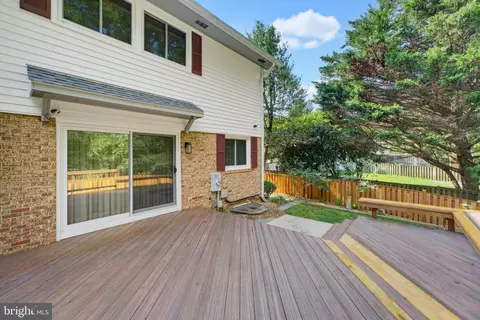 Exterior - 5808 Canvasback Rd, Burke, VA 22015 photo 1 of 10