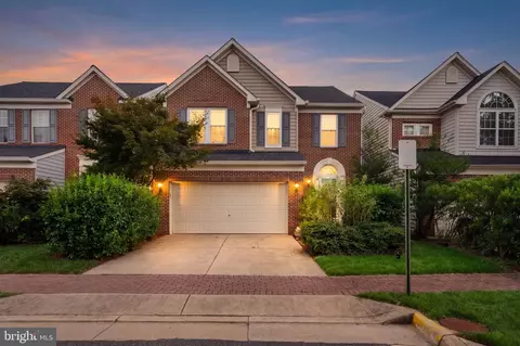 Exterior - 9080 Arch Hall Rd, Lorton, VA 22079 photo 2 of 6