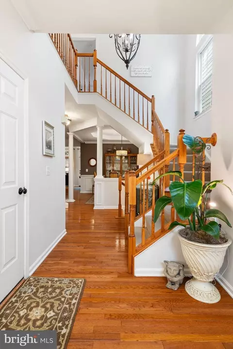 Entry Way - 9080 Arch Hall Rd, Lorton, VA 22079 photo 4 of 9