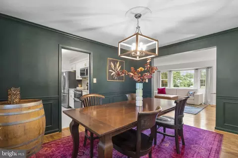 Dining - 6106 Roxbury Ave, Springfield, VA 22152 photo 1 of 3
