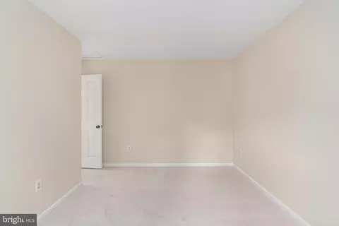 Bedroom - 9511 Shipwright Dr, Burke, VA 22015 photo 3 of 3