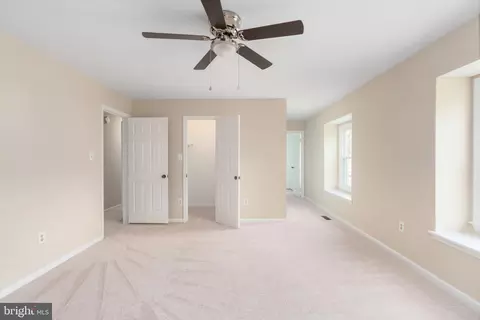 Entry Way - 9511 Shipwright Dr, Burke, VA 22015 photo 8 of 8