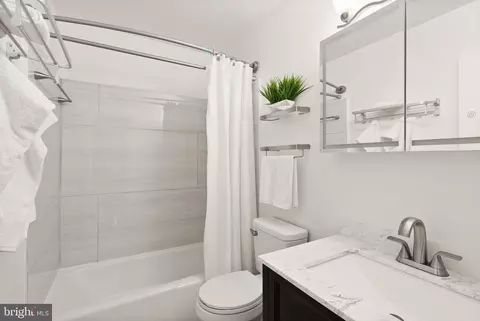 Bath - 9507 Burdett Rd, Burke, VA 22015 photo 1 of 2