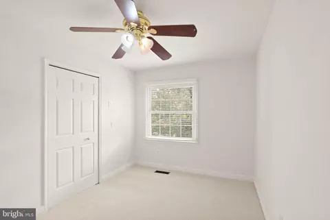 Bedroom - 9507 Burdett Rd, Burke, VA 22015 photo 7 of 8