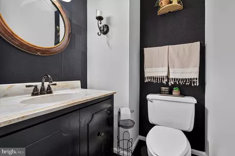 Bath - 7026 Leebrad St, Springfield, VA 22151 photo 1 of 4