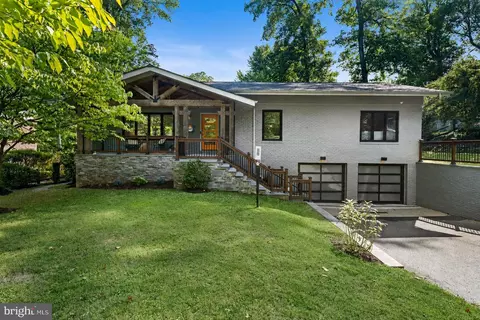 6417 Lyric Ln, Falls Church, VA 22044