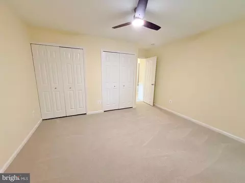Bedroom - 8853 Applecross Ln, Springfield, VA 22153 photo 6 of 7