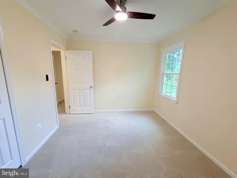 Bedroom - 8853 Applecross Ln, Springfield, VA 22153 photo 7 of 7