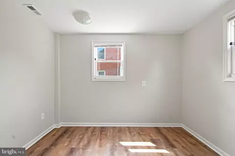 Bedroom - 6106 Clearbrook Dr, Springfield, VA 22150 photo 6 of 6
