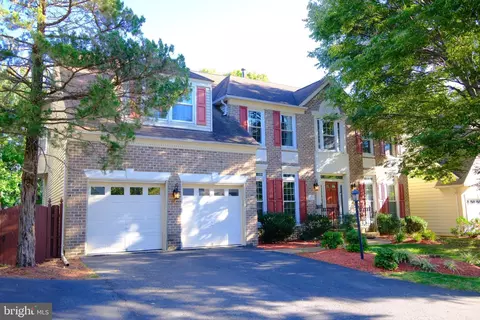 2206 Central Ave, Vienna, VA 22182