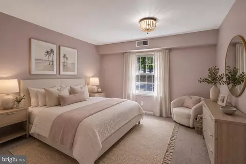 Bedroom - 5905 Noblestown Rd #F, Springfield, VA 22152 photo 1 of 4
