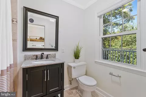 Bath - 7845 Old Dominion Dr, Mclean, VA 22102 photo 6 of 9