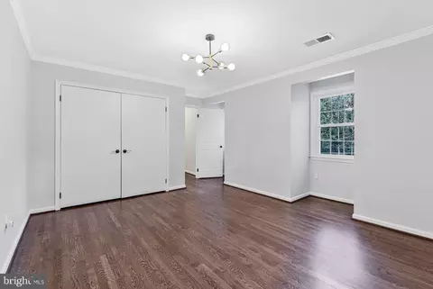 Bedroom - 7845 Old Dominion Dr, Mclean, VA 22102 photo 7 of 7