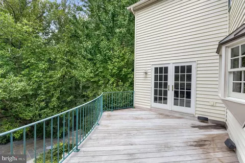 Exterior - 7922 Journey Ln, Springfield, VA 22153 photo 3 of 11