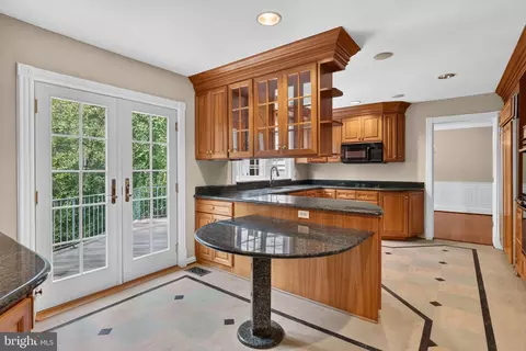 Kitchen - 7922 Journey Ln, Springfield, VA 22153 photo 1 of 4
