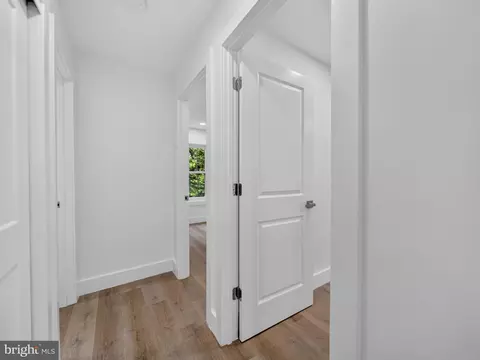 Entry Way - 7680 Tremayne Pl #311, Mclean, VA 22102 photo 2 of 2